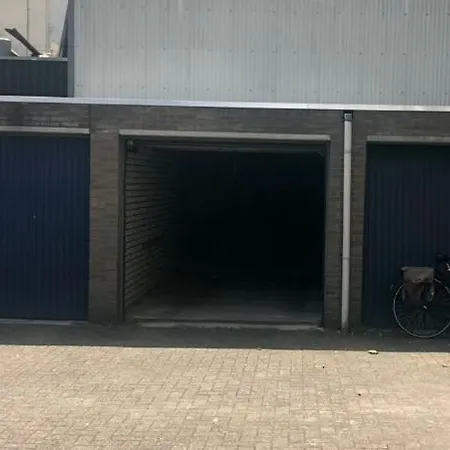 Cosy Nock ! Little Gem At Center With Large Terrace ! 아파트