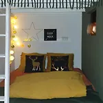 Cosy Nock ! Little Gem At Center With Large Terrace ! * Бреда